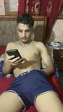 Snapshot of adamhdgdhdv73 chatting on 07/17/26, 01:23 adamhdgdhdv73 online show from 07/17/26, 01:23
