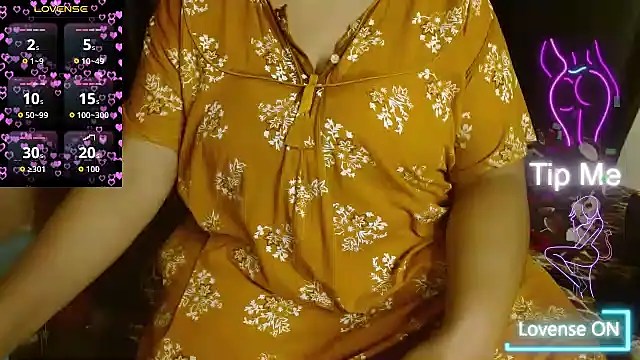 Snapshot of telugu_pillapreethi chatting on 05/25/26, 05:13 telugu pillapreethi online show from 05/25/26, 05:13