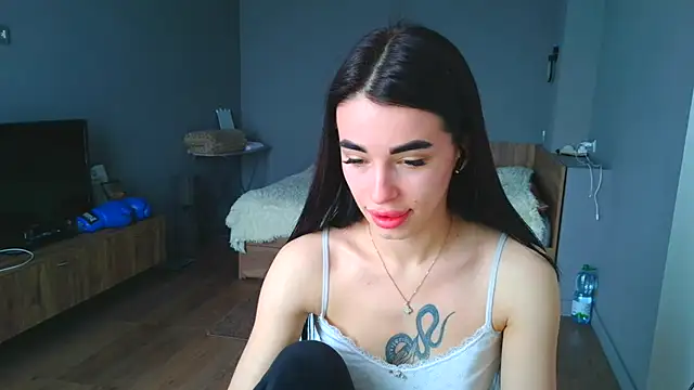 Vika Elfie online show from 05/02/26, 07:13