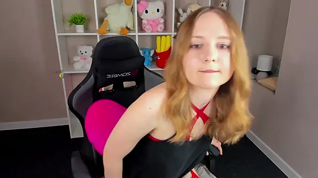 Emmaa Kimm online show from 05/15/26, 11:12