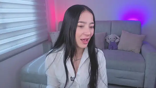 sofianddickk  online show from 05/12/26, 02:36