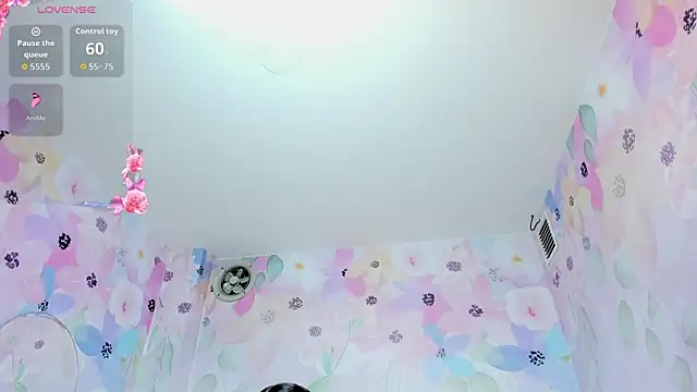 Miabloom19  online show from 07/23/26, 11:13