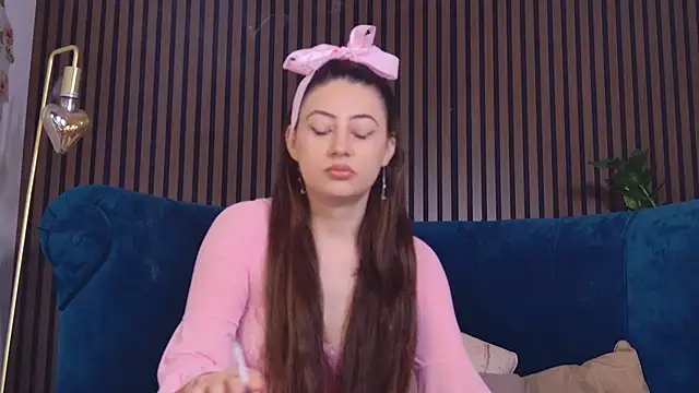 JessicaMorrix online show from 05/02/26, 08:25