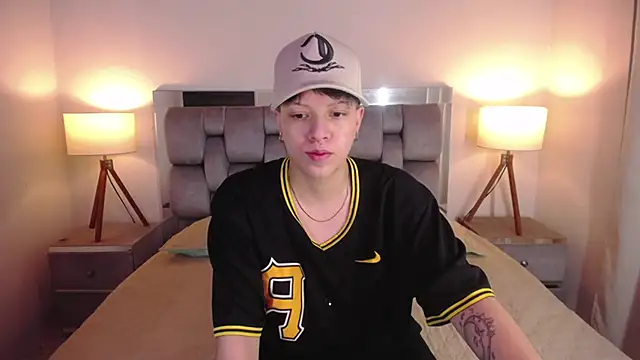 Asher addamss  online show from 05/15/26, 07:21