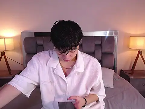 Asher addamss  online show from 06/28/26, 05:57