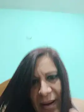 Snapshot of johana79 chatting on 05/07/26, 10:04 johana79 online show from 05/07/26, 10:04