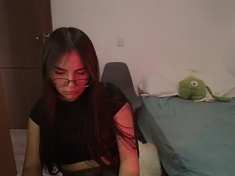 Snapshot of abbyyandmaxx chatting on 05/08/26, 04:01 abbyyandmaxx online show from 05/08/26, 04:01