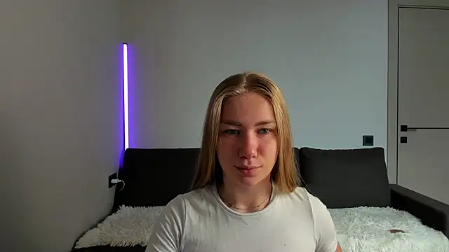 AnnaAlexArti online show from 07/10/26, 05:01