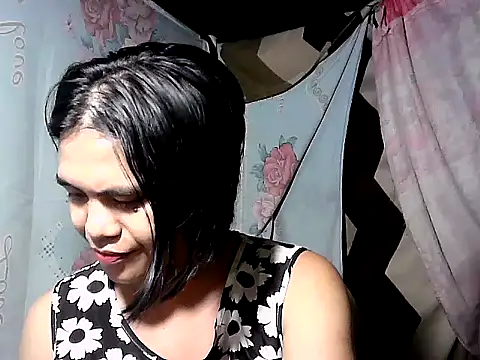 Snapshot of bj_l0ve chatting on 06/15/26, 03:14 bj l0ve online show from 06/15/26, 03:14