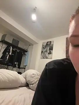 CuteBeaX online show from 05/20/26, 08:15