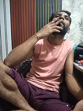 Akki-101 online show from 06/14/26, 05:37