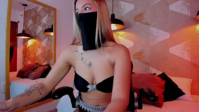 Alanaa Cutee online show from 05/14/26, 04:36