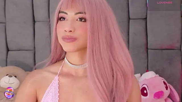 Snapshot of LunaThompsonn chatting on 05/12/26, 08:50 LunaThompsonn online show from 05/12/26, 08:50