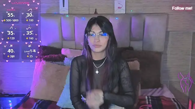 Snapshot of mia_smoke_ chatting on 06/25/26, 07:13 mia smoke online show from 06/25/26, 07:13