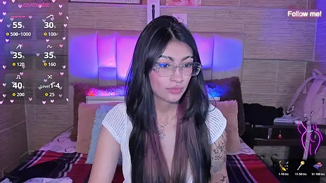 Snapshot of mia_smoke_ chatting on 07/27/26, 12:06 mia smoke online show from 07/27/26, 12:06