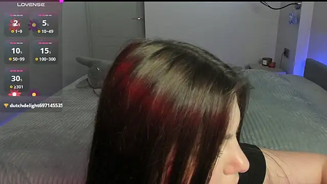 EmmyyK online show from 06/27/26, 12:22