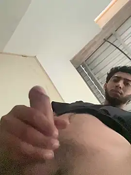 Snapshot of Kilmar_ss chatting on 05/26/26, 12:45 Kilmar ss online show from 05/26/26, 12:45
