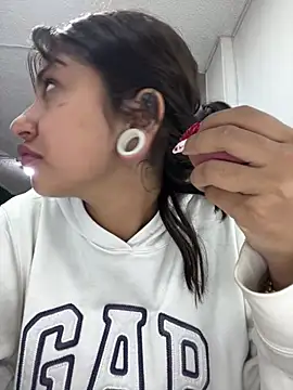 Noa lau online show from 08/04/26, 04:59
