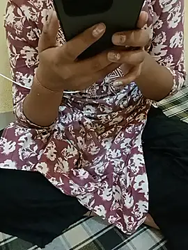 Snapshot of Seema_yadav01 chatting on 07/12/26, 05:20 Seema yadav01 online show from 07/12/26, 05:20