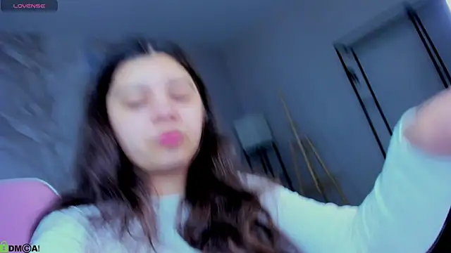 Trisha Moore online show from 05/13/26, 01:03