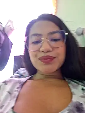 Hot Sophy  online show from 05/09/26, 12:10