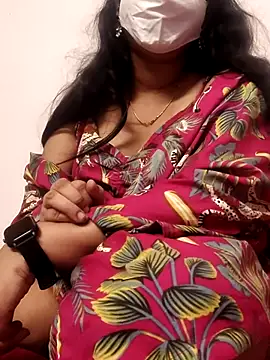 Snapshot of wow_vasavi chatting on 05/12/26, 10:56 wow vasavi online show from 05/12/26, 10:56