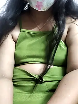 Snapshot of wow_vasavi chatting on 05/18/26, 10:43 wow vasavi online show from 05/18/26, 10:43