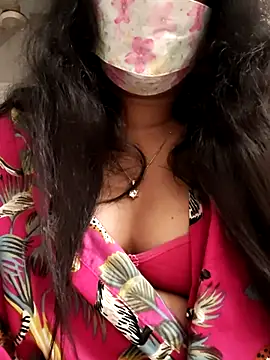 Snapshot of wow_vasavi chatting on 07/01/26, 10:28 wow vasavi online show from 07/01/26, 10:28