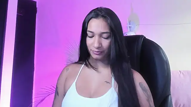 Snapshot of _Dulce_bella_ chatting on 05/11/26, 12:00 Dulce bella online show from 05/11/26, 12:00