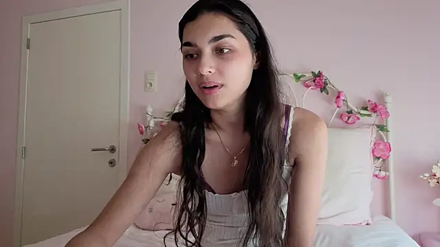 yourbella37 online show from 06/26/26, 04:22