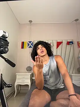 Taylor gray7 online show from 06/19/26, 03:33