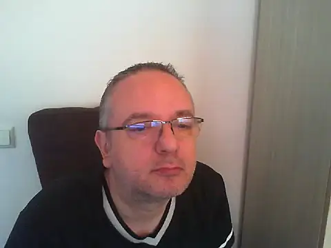 Snapshot of GeorgeCarlo chatting on 05/01/26, 09:03 GeorgeCarlo online show from 05/01/26, 09:03