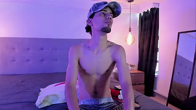 MichaelEvanss  online show from 05/22/26, 12:44