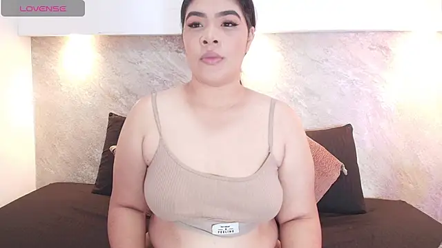 Emma  becket1 online show from 05/29/26, 03:37