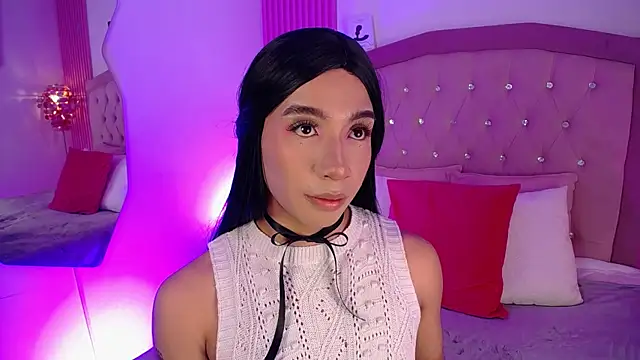 Snapshot of Khloe_Dangel chatting on 05/08/26, 04:18 Khloe Dangel online show from 05/08/26, 04:18