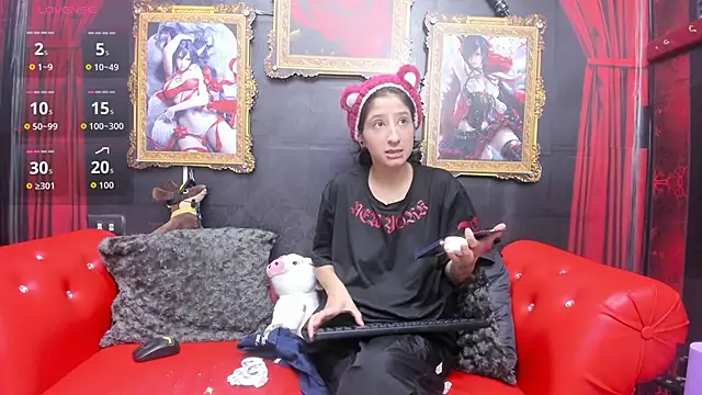 Evelin Hellsing online show from 06/22/26, 07:33