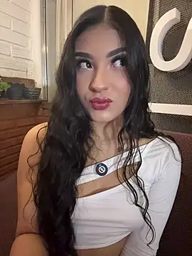 Snapshot of SabrinaX_X chatting on 05/12/26, 11:35 SabrinaX X online show from 05/12/26, 11:35