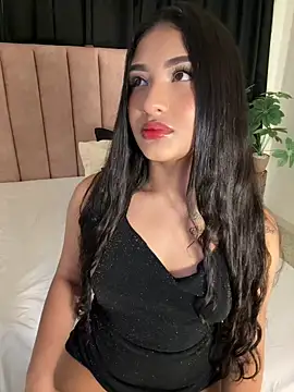 Snapshot of SabrinaX_X chatting on 06/12/26, 10:19 SabrinaX X online show from 06/12/26, 10:19