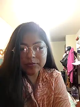 Snapshot of Daykari061 chatting on 05/16/26, 04:20 Daykari061 online show from 05/16/26, 04:20