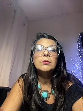 VelvetLunna online show from 05/02/26, 03:44