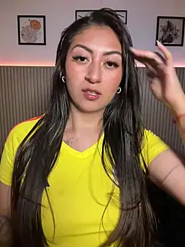 Snapshot of meliissa9 chatting on 06/27/26, 12:44 meliissa9 online show from 06/27/26, 12:44