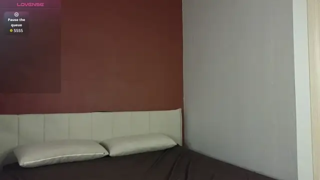 Eva Th0mpson online show from 05/27/26, 01:35