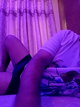 Snapshot of married_man22 chatting on 05/04/26, 12:12 married man22 online show from 05/04/26, 12:12