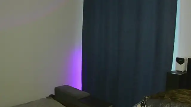 MiaSweetti online show from 05/27/26, 03:47