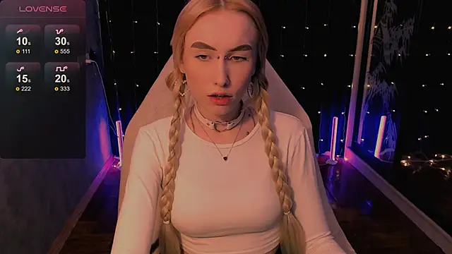GoddessBambi online show from 05/13/26, 08:44