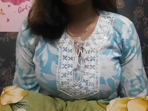 Snapshot of saniya_9 chatting on 05/07/26, 10:42 saniya 9 online show from 05/07/26, 10:42