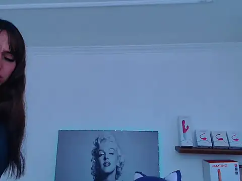 anyela bubble18 online show from 06/17/26, 07:26
