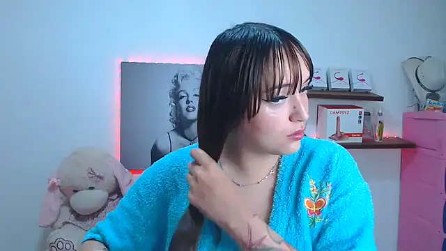 Snapshot of anyela_bubble18 chatting on 07/15/26, 09:25 anyela bubble18 online show from 07/15/26, 09:25