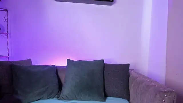 AnnyRosse 699 online show from 06/06/26, 01:27