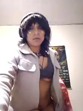 Liil bunny online show from 05/13/26, 04:21